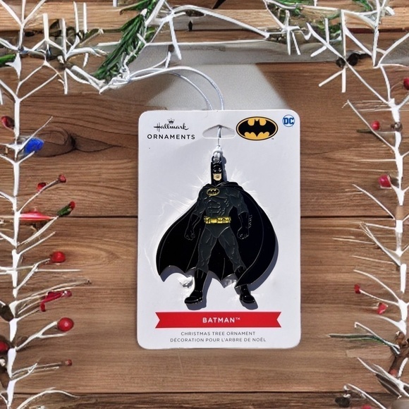 NEW DC/ HALLMARK/ WB - FUN BATMAN/Super Hero - 2D Metal Christmas Ornament - Picture 1 of 7